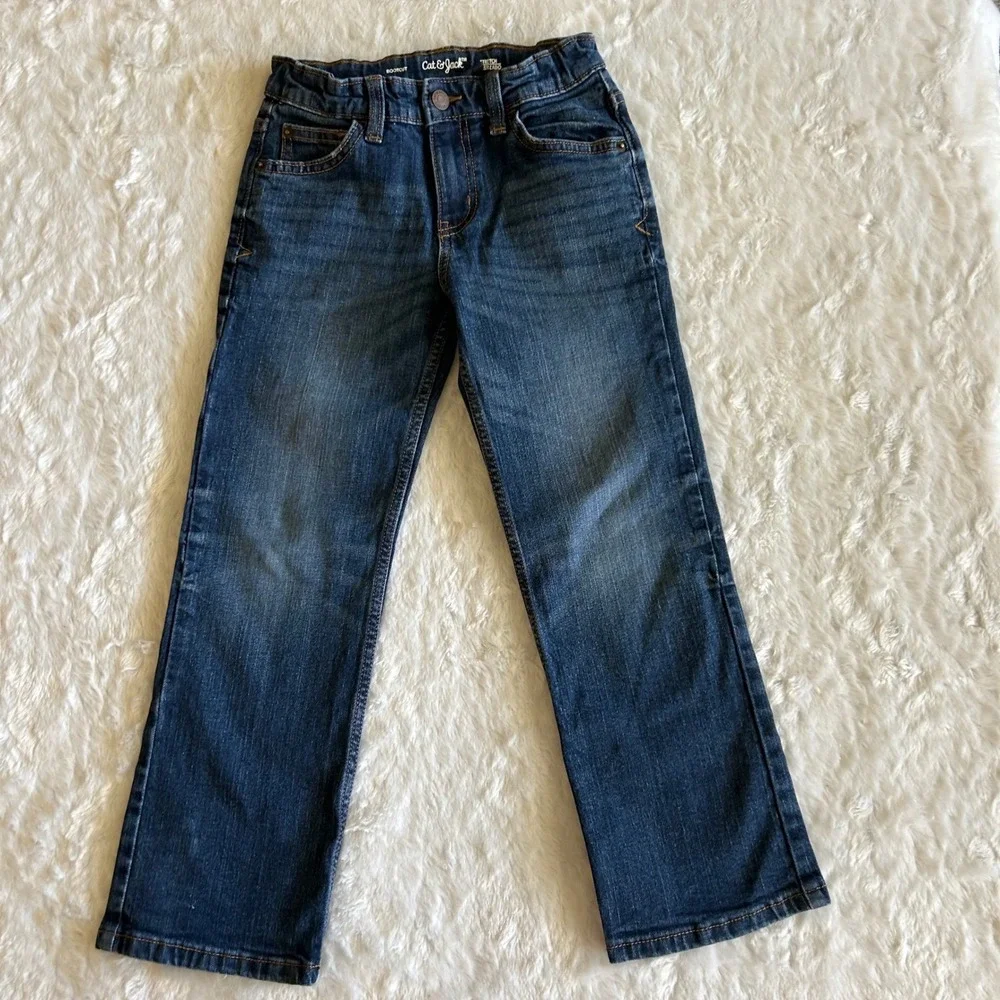 Cat & Jack Levi's Clothing Bundle Boys Size 7 Jeans Tees Shorts Mixed Lot